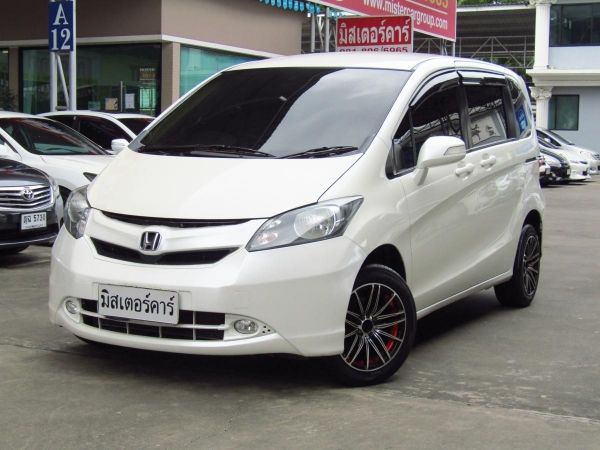 HONDA FREED 1.5E 2010/เกียร์ออโต้ ฟรีดาวน์/แถมประกันภัย